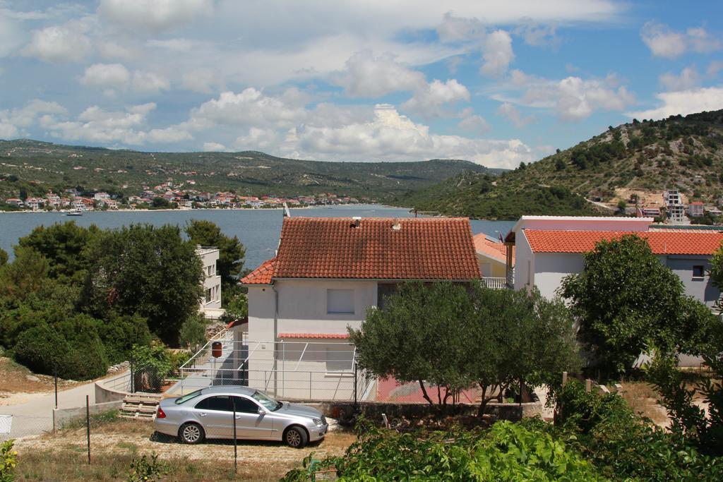 Apartments Toni Rogoznica  Exterior photo