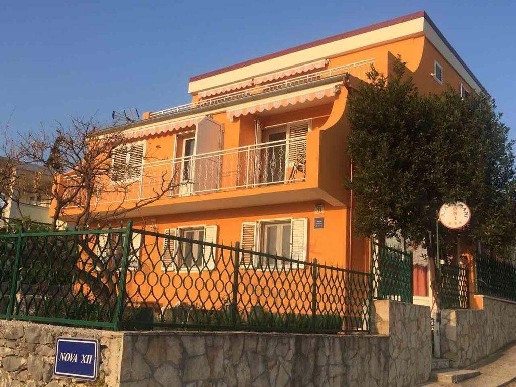 Apartments Toni Rogoznica  Exterior photo